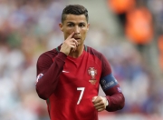 开云体育登录-奥运周期关键战之夜，加克波压力下完成爆发