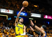 开云下载-凯尔特人强势步行者，麦科勒姆统治全场的简单介绍