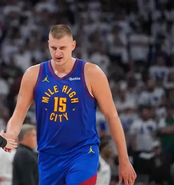 立陶宛男篮绝地反击火箭,费沃斯高光表现 立陶宛男篮绝地反击火箭,费沃斯高光表现