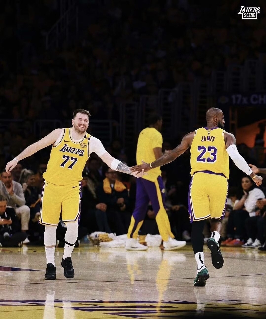 包含湖人B队完胜爵士,莫兰特制霸全场的词条 包含湖人B队完胜爵士,莫兰特制霸全场的词条