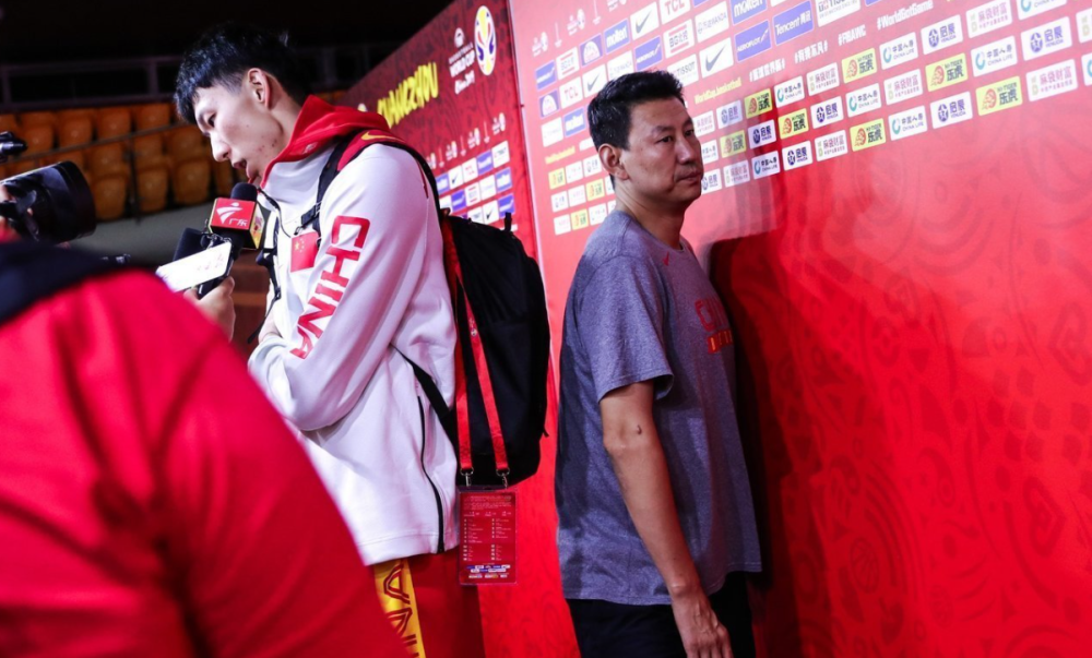 关于CLG爆冷PSG,Viper一己之力扛起全队的信息 关于CLG爆冷PSG,Viper一己之力扛起全队的信息