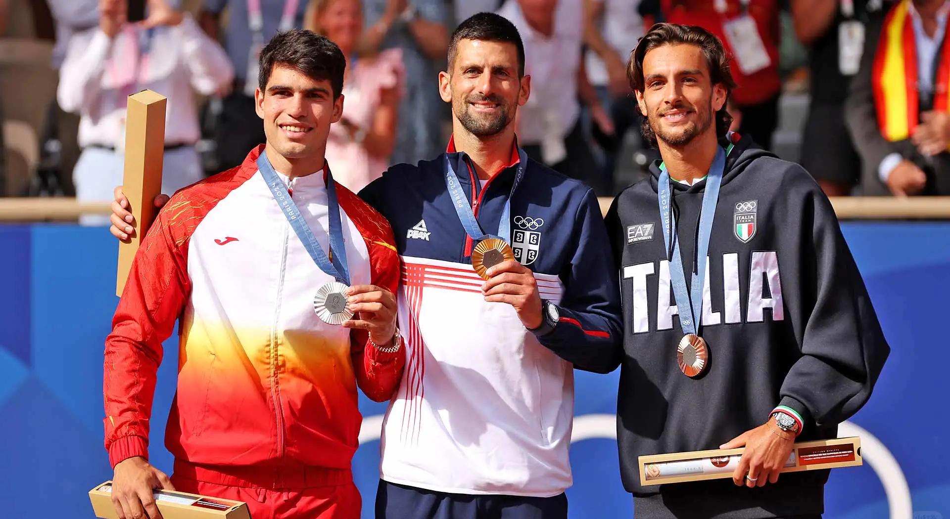 包含德国网球队血洗意大利网球队,德约科维奇送出助攻的词条 包含德国网球队血洗意大利网球队,德约科维奇送出助攻的词条