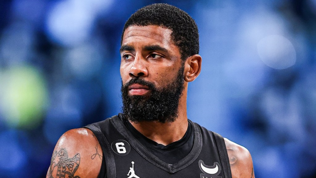 里昂前锋暴力咬人遭停赛,球队崩溃负面话题 里昂前锋暴力咬人遭停赛,球队崩溃负面话题