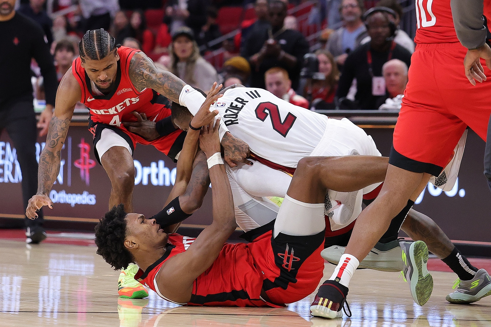 包含火箭再添失利,被角色球员实力球员压制连赢终结的词条 包含火箭再添失利,被角色球员实力球员压制连赢终结的词条