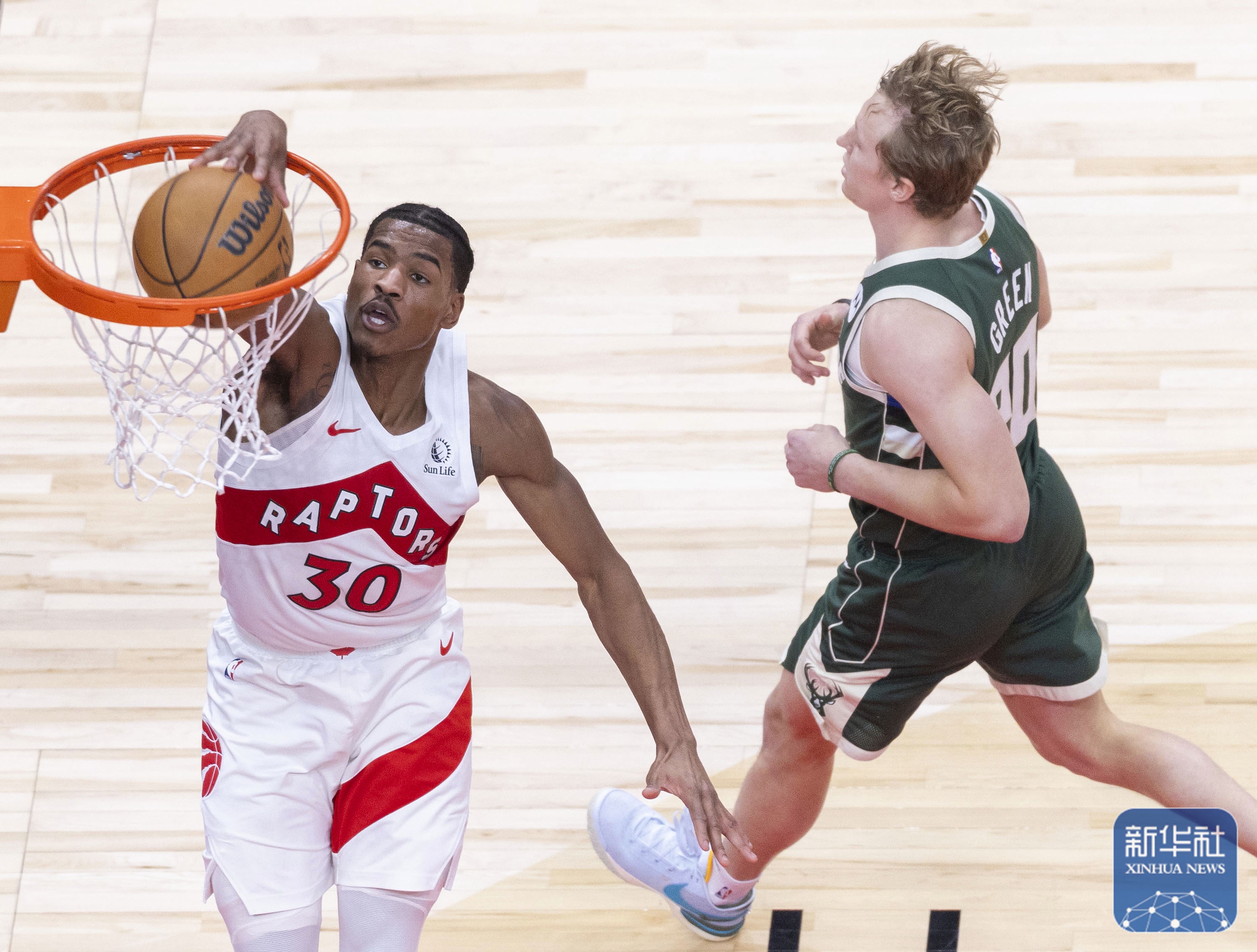 关于猛龙队战胜对手,进一步巩固季后赛席位的信息 关于猛龙队战胜对手,进一步巩固季后赛席位的信息