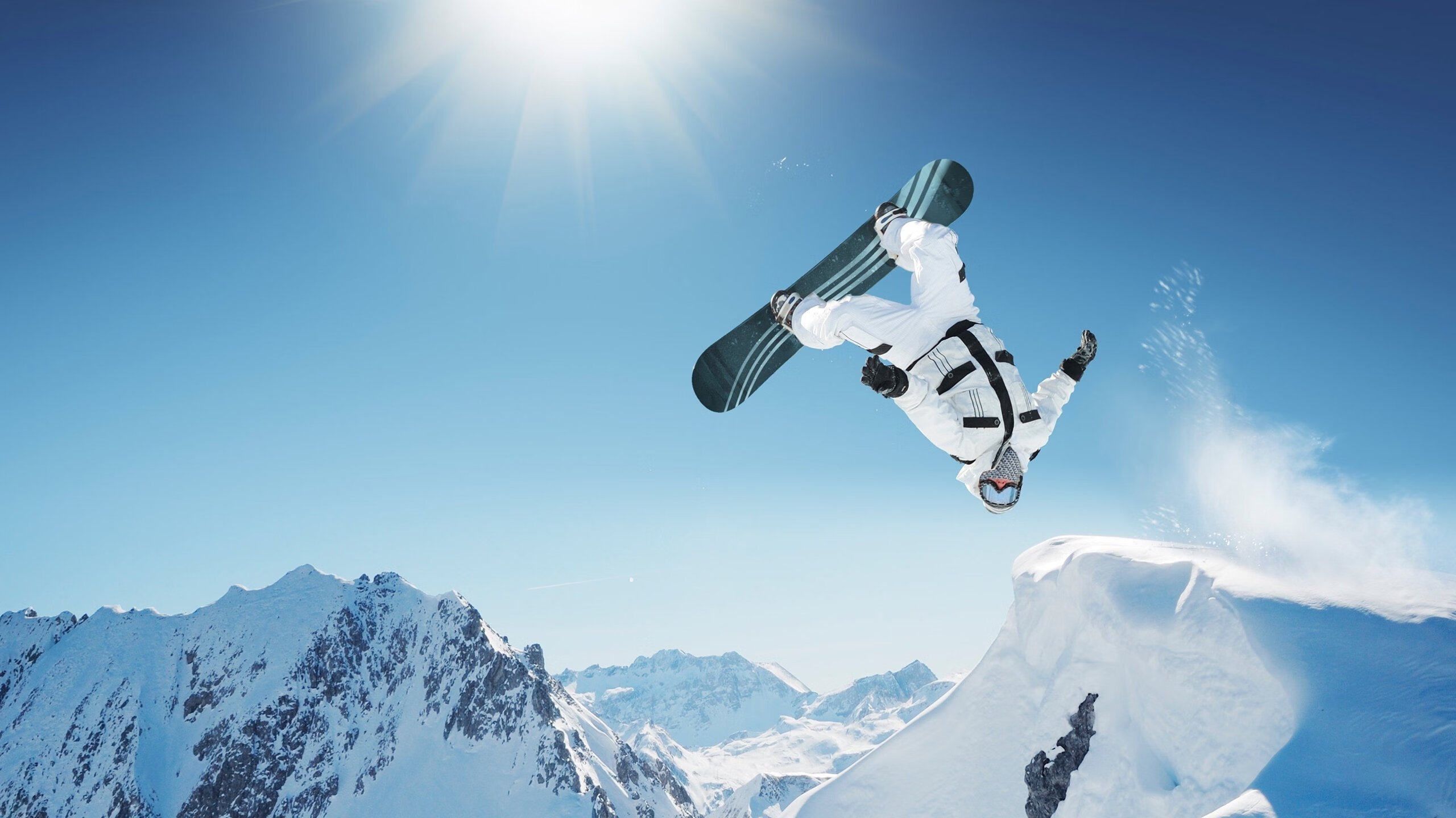 冰与火的碰撞,加拿大绝杀沙特,西决生死战铸就冰球史诗